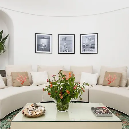 Villa Hibiscus *