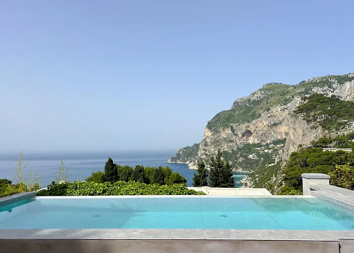 木槿花别墅 * 卡普里